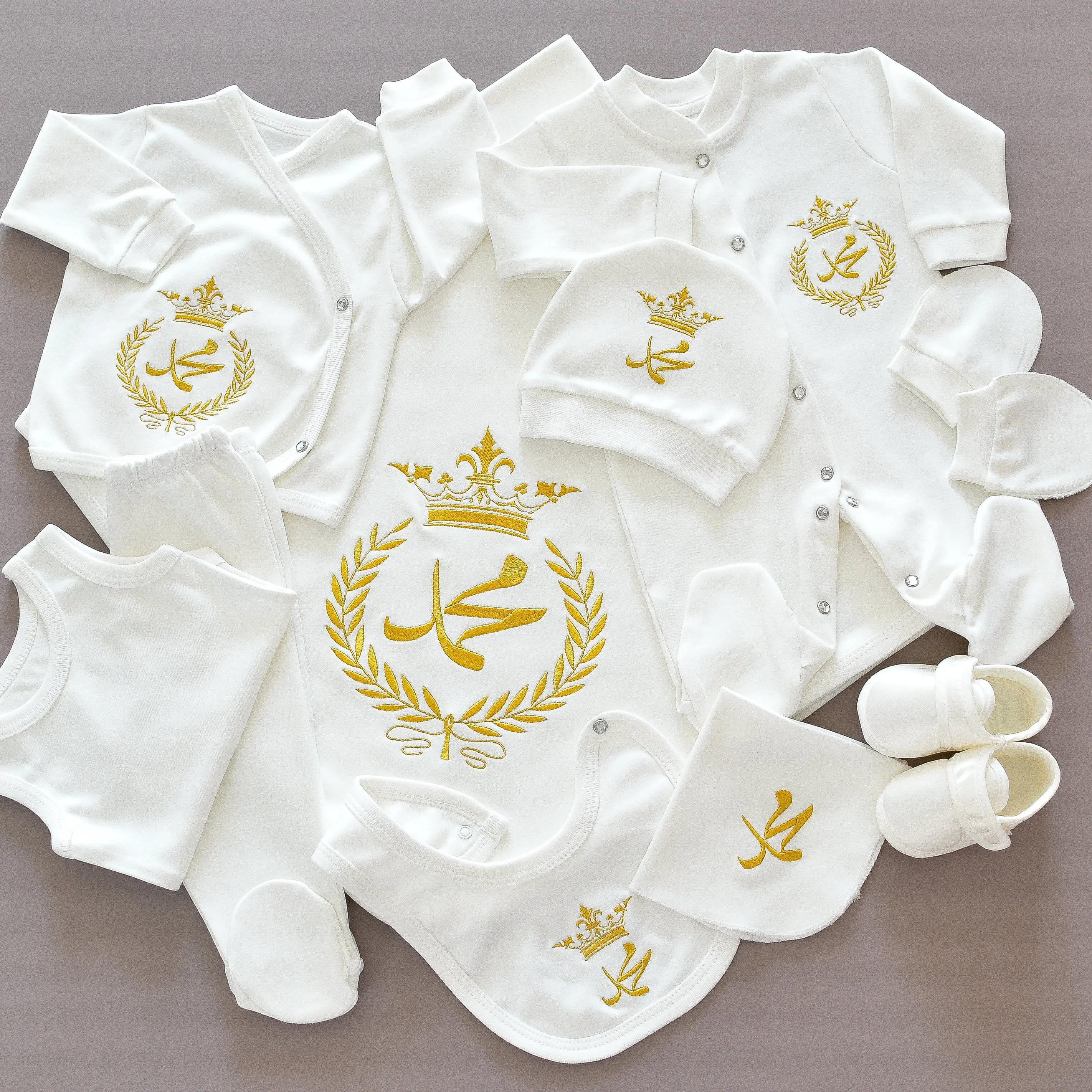 10 Pieces Baby Prince Embroidery Set - Personalised Baby Set